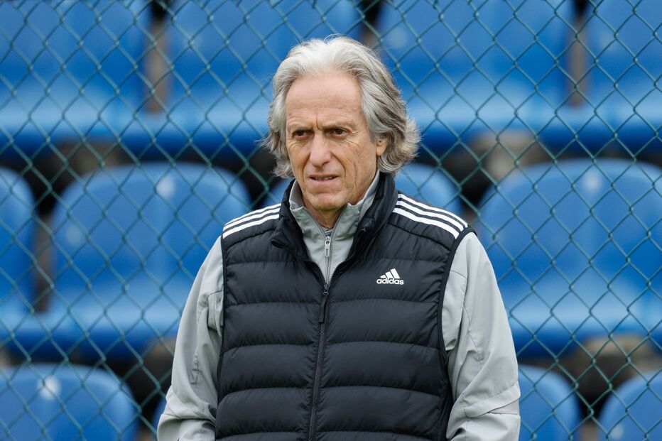 2021-10-23_19_58_24 Jorge Jesus 37533600.jpg