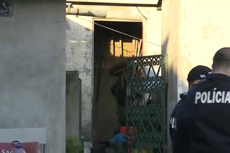 Dois jovens morrem em incêndio dentro de casa em Rio Tinto. Há dois feridos (atualizado)