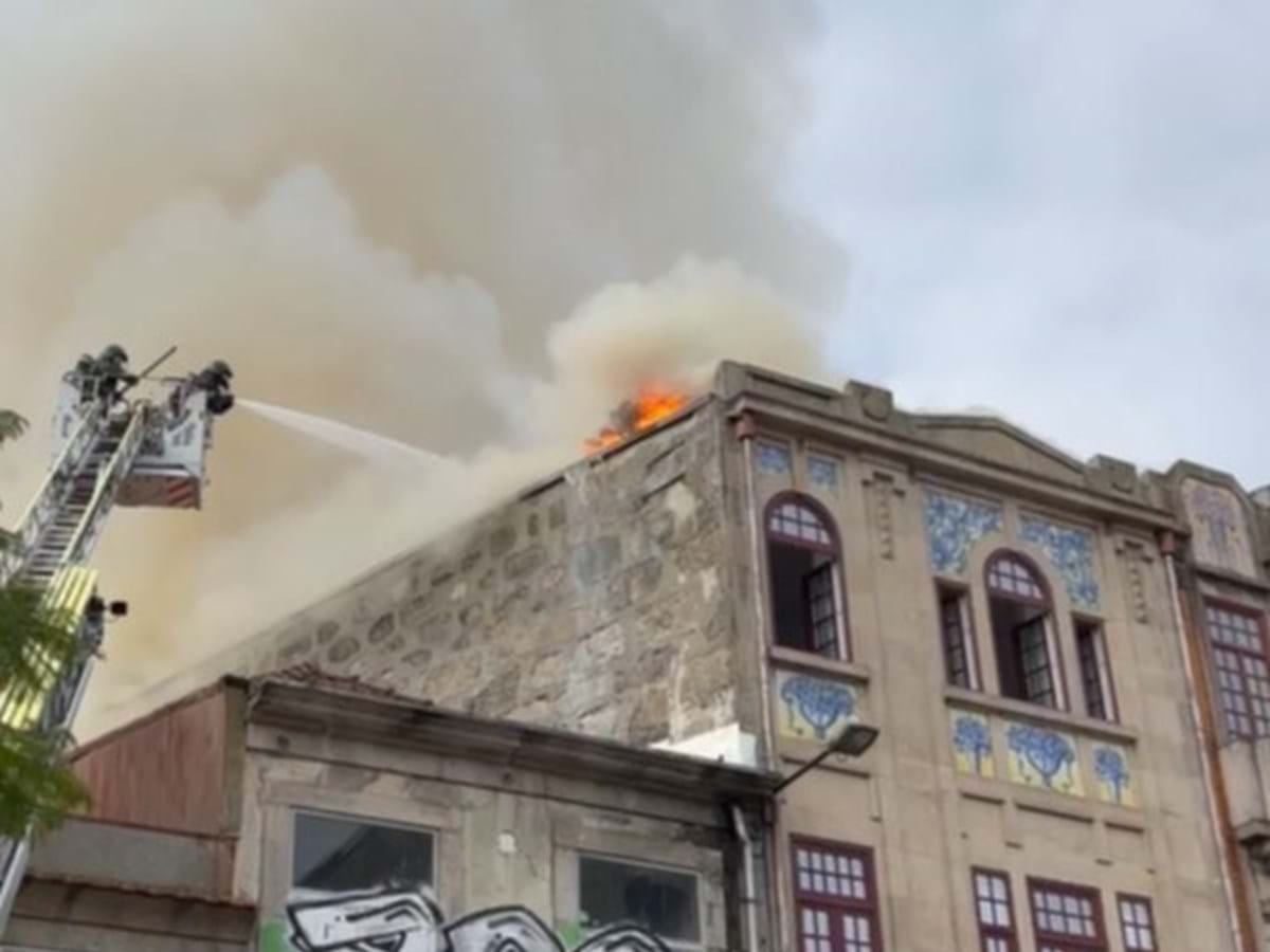 Avó de bombeiro que combateu incêndio na Santa Casa estava