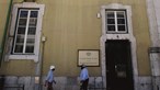 Homem despedido de empresa em Alverca por urinar contra um muro