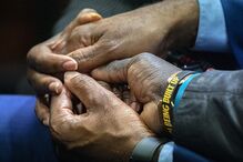 Prisão perpétua para pai e filho que perseguiram e mataram jovem afro-americano de 25 anos