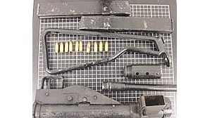 Arma da II Guerra Mundial encontrada numa garagem em Gondomar