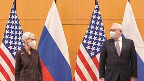 “Conversações úteis” mas sem progressos entre EUA e Rússia