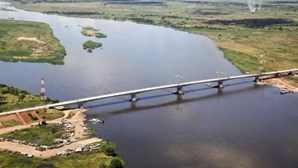 Seis desaparecidos após naufrágio no rio Zambeze em Moçambique