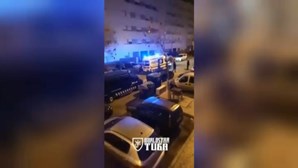 Um ferido em confrontos devido a carro bloqueado em estacionamento em Lisboa