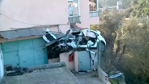 Violento acidente em Loures faz três mortos e dois feridos