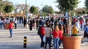 Ameaça de bomba obriga à evacuação do AlgarveShopping na Guia, Albufeira 