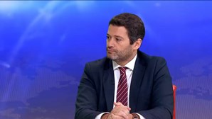 André Ventura diz que não vai ser líder da bancada parlamentar do Chega e ataca PSD: "Senti que estava a falar sozinho"