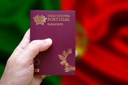 Foram produzidos o ano passado mais de 400 mil passaportes nacionais do que em 2021, ano em que a pandemia limitou as viagens 