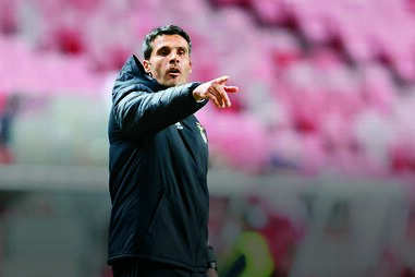 Nélson Veríssimo ainda só venceu um dos três jogos como técnico do Benfica. Nos outros dois perdeu e empatou 