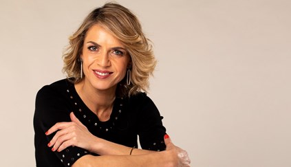Sandra Felgueiras assume liderança da revista SÁBADO