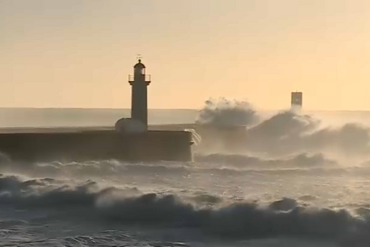 Agitação Marítima 