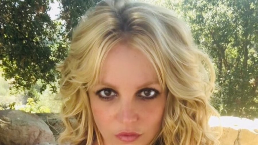 Britney Spears tem 40 anos e estava há 13 anos sob a tutela do pai