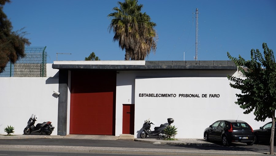 Rede traficava droga no Estabelecimento Prisional de Faro