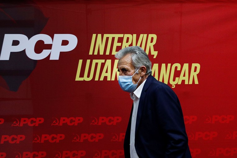Secretário-geral do PCP vai ser  submetido a uma  intervenção cirúrgica  à carótida interna  esquerda no Hospital Egas Moniz,  em Lisboa
