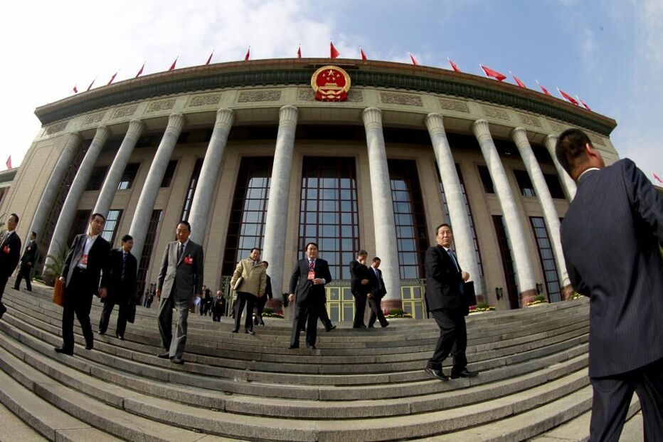 Dois funcionários do Partido Comunista chinês demitidos em Xian após surto de Covid-19
