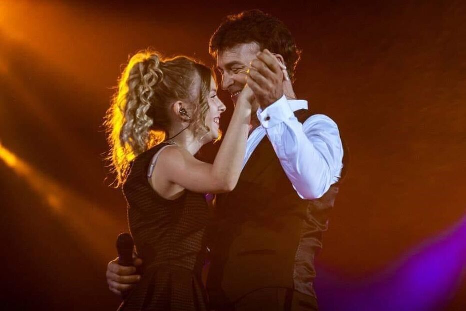 Tony e Sara Carreira