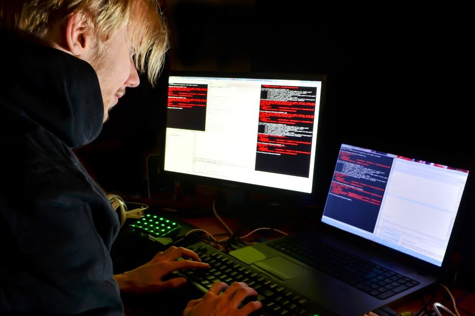 piratas informáticos, hackers