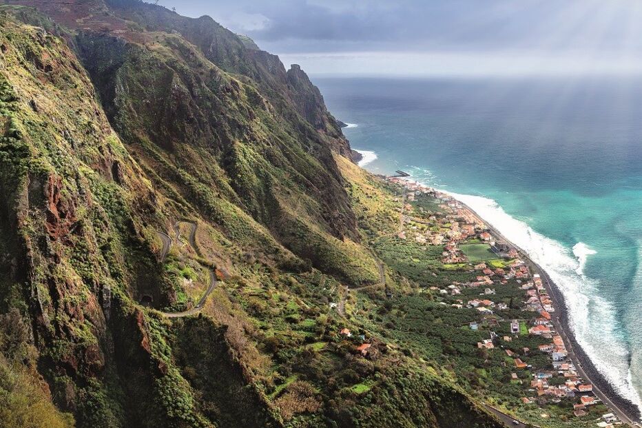 A ilha da Madeira é um dos destinos mais procurados no inverno, pela sua ‘primavera eterna’