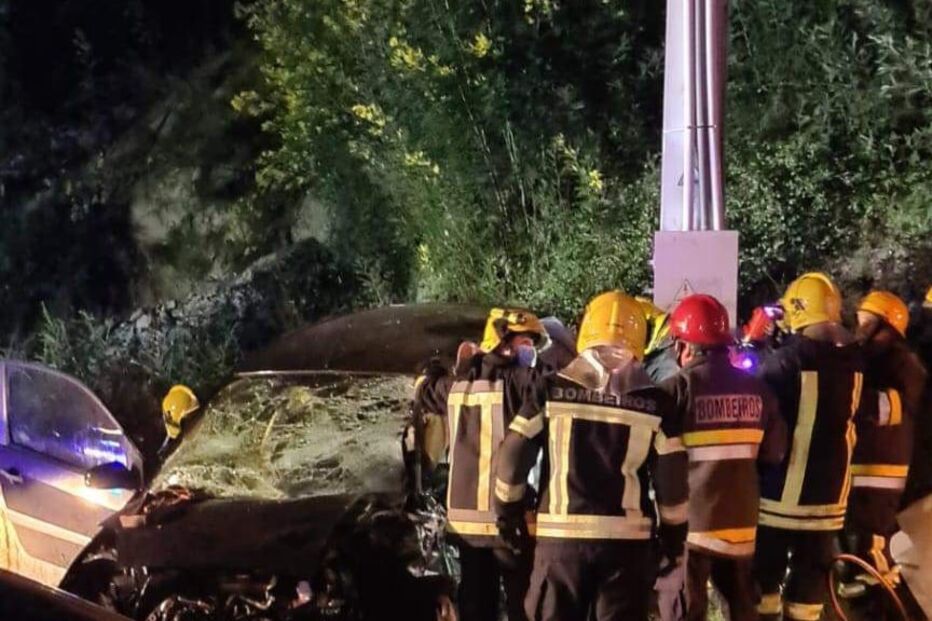 violento despiste em Rio de Moinhos, Penafiel