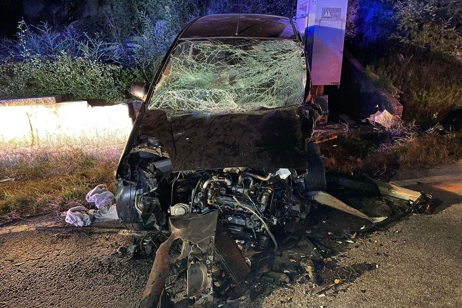 violento despiste em Rio de Moinhos, Penafiel