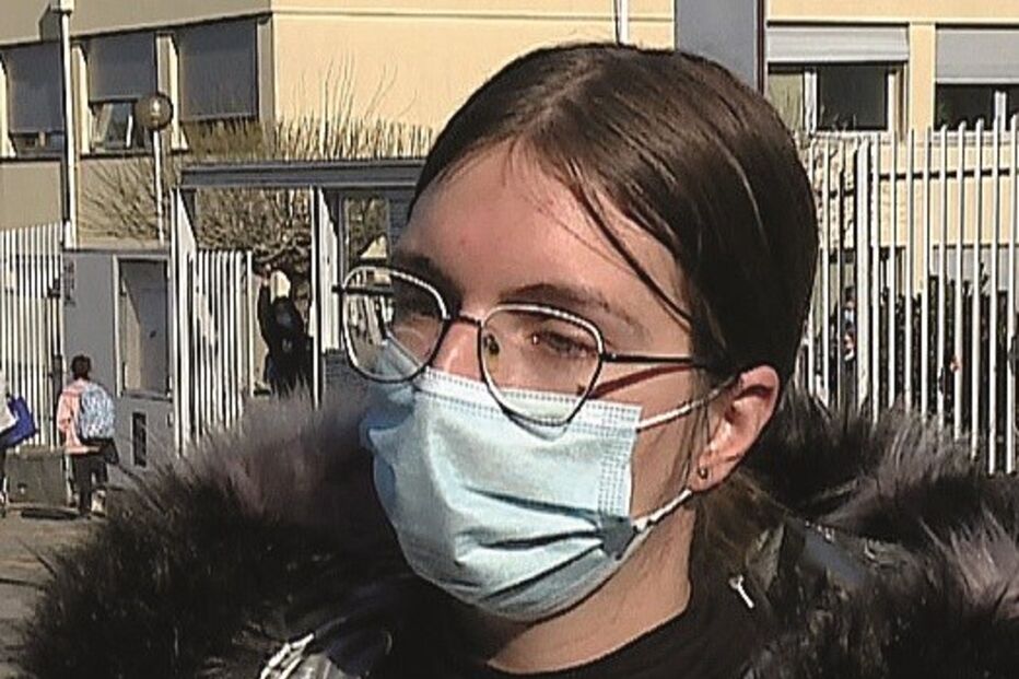 Sónia Novais, mãe do estudante alegadamente agredido pela docente, afirma que as ameaças são constantes 