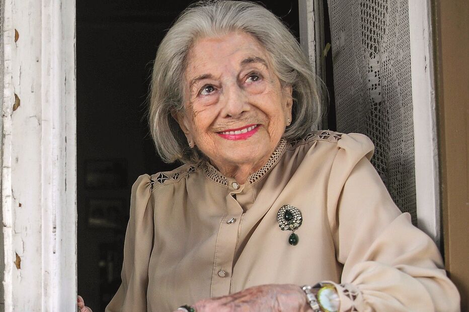 Eunice Muñoz internada: Está estável mas com vigilância apertada