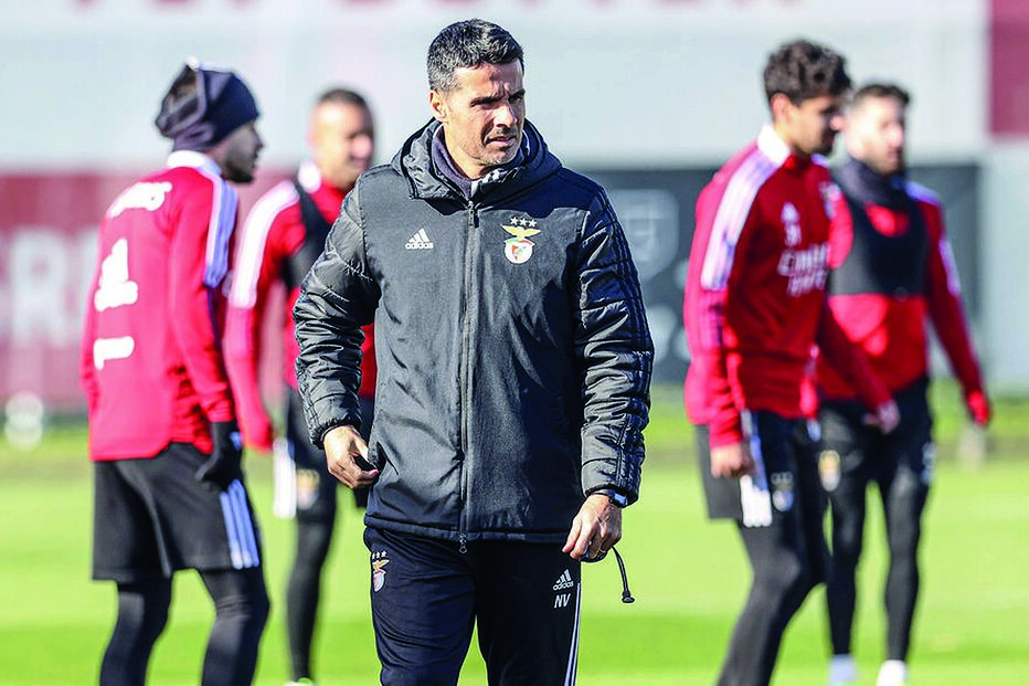 Nélson Veríssimo admite que “trabalhar sobre vitórias é sempre mais benéfico” 