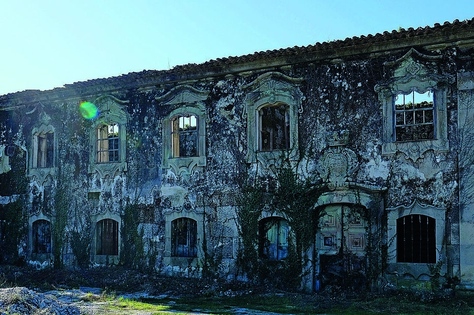 O edifício está classificado, mas até agora não há projetos para lhe dar uma segunda vida 