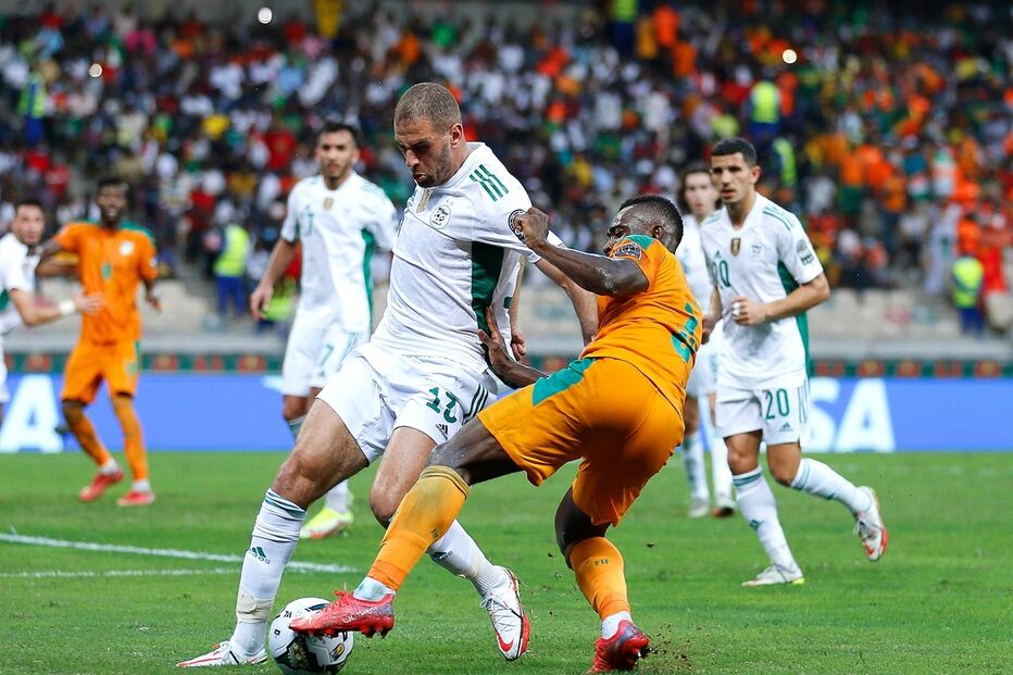 Slimani, futebol, desporto