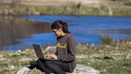 Um ano depois, aluna de Vimioso continua à procura de rede móvel para estudar 