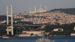 Turquia nega fecho do Bósforo a navios russos