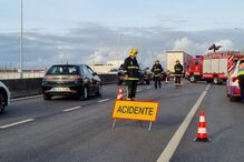 Acidente entre uma bicicleta e um carro em Aveiro	