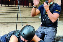 David Chan a preparar uma cena da série da Netflix ‘Glória’  