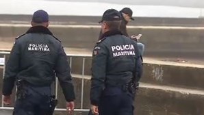 Homem de 38 anos morre em praia de Sintra