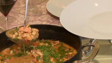 Aprenda a confecionar feijoada de polvo