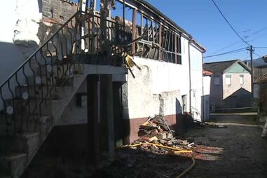 Mãe e filha morrem em incêndio com explosão em Chaves