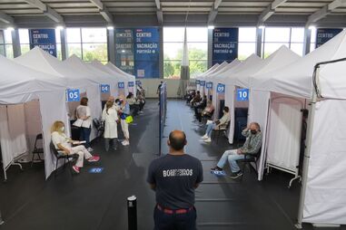 vacinação, pandemia, covid-19, centros de vacinação