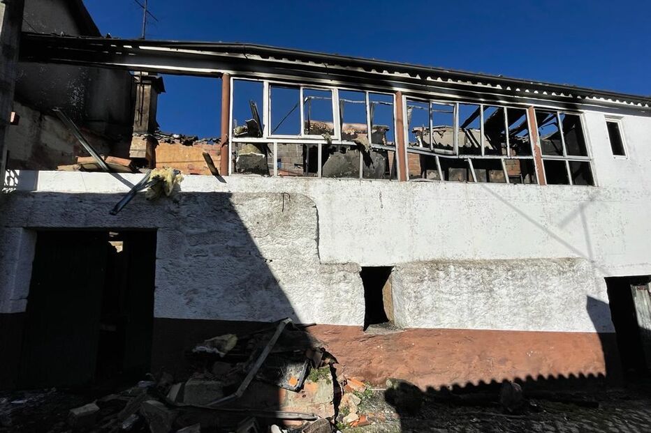 Mãe e filha morrem em incêndio seguido de explosão em Chaves