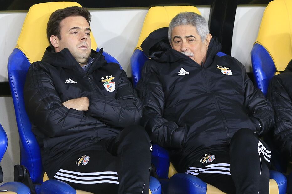 Conversa aconteceu antes do jogo entre o Benfica e o Glasgow Rangers