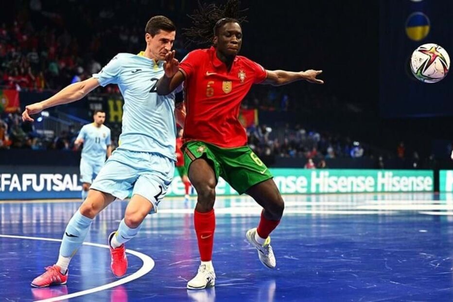Portugal bate Espanha no Europeu de futsal