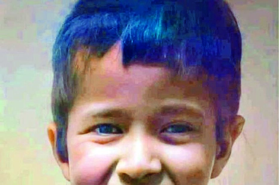 Rayan tem cinco anos