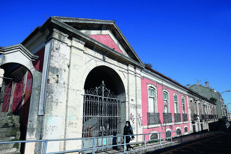 No século passado, o Palácio da Porcalhota chegou a albergar um quartel e um colégio 