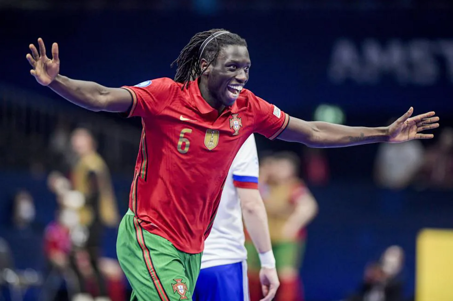 2022-02-06_18_41_48 futsal 4.PNG