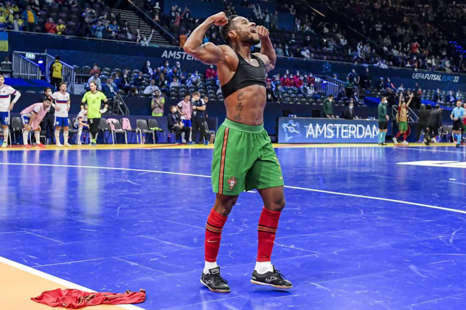 Seleção é bicampeã europeia de futsal