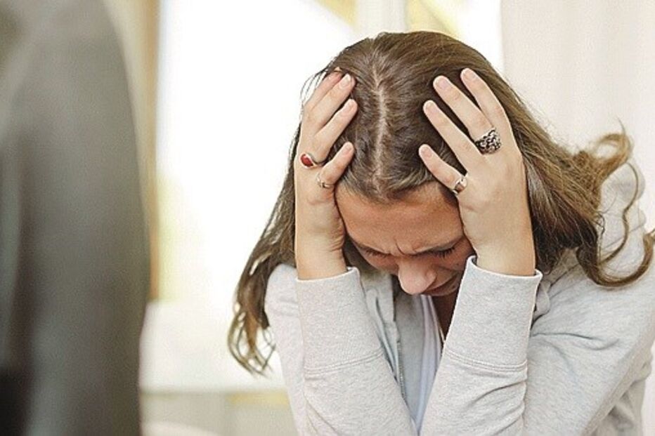 Mulher ameaçada por reformado