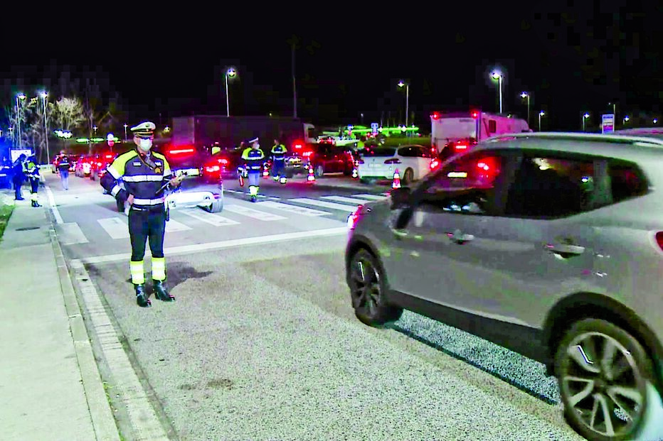 Operação na área de serviço de Santarém teve início às 20h00, altura em que muitas famílias regressavam a casa através da principal autoestrada nacional