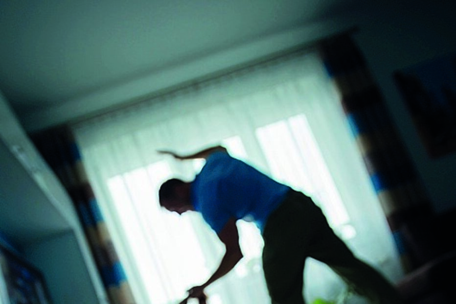 Tentou matar a mulher duas vezes