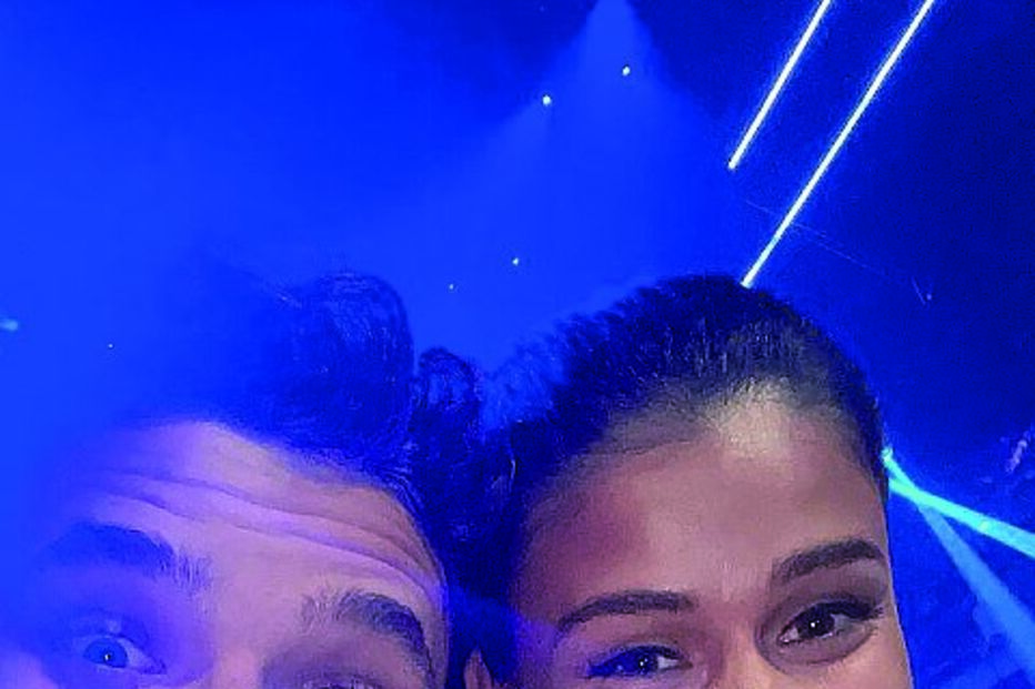 O piloto de F1 Lando Norris esteve na gala com a namorada, a portuguesa Luísa Barosa 