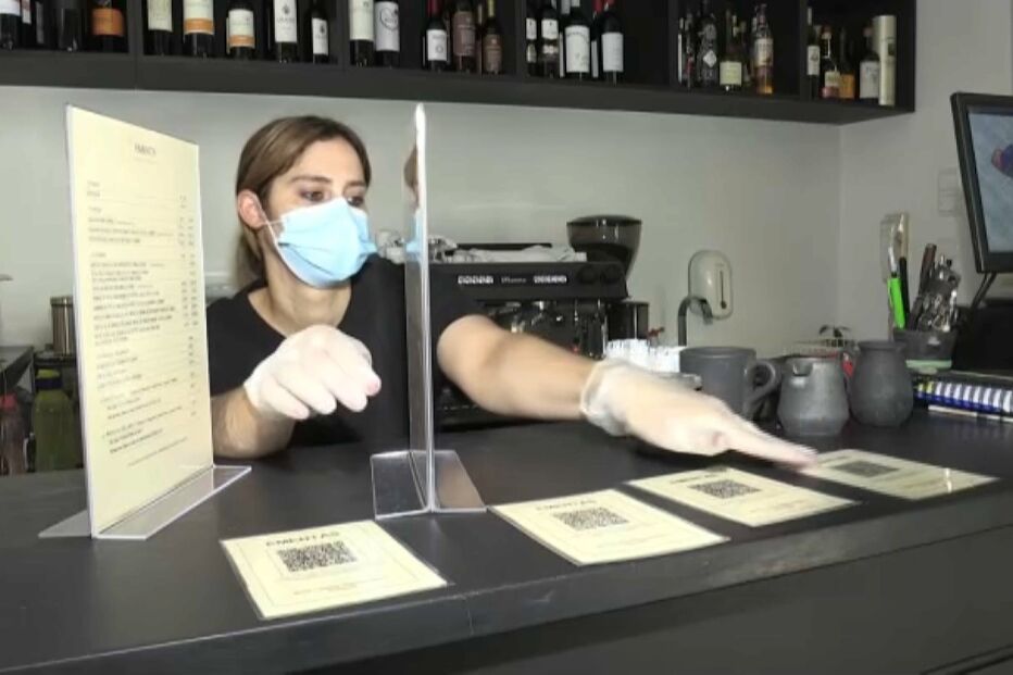 Restaurantes vão ter entrada livre: Tudo sobre o alívio de medidas proposto pelos especialistas